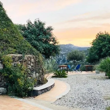 Landsted Turismo Rurale Maria Caterina Cala Gonone